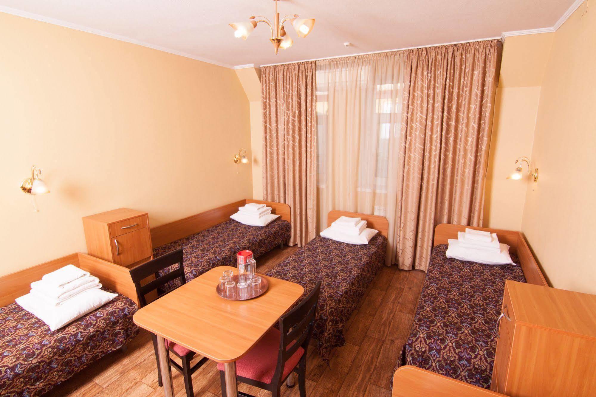 Mini-Hotel On Geroiv Energetykiv Street 18 Kyiv Exterior photo
